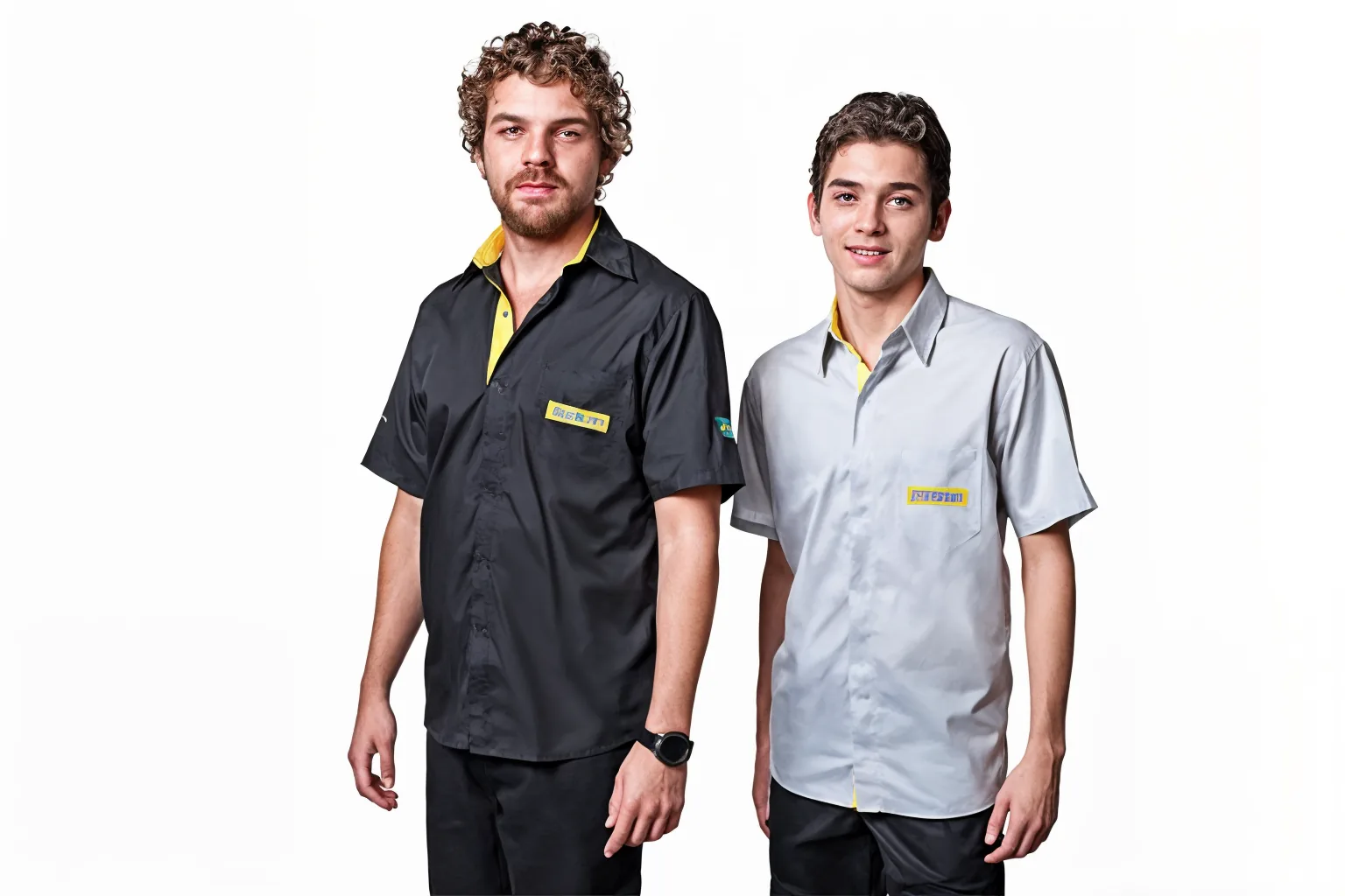 Camisas de trabalho em preto e cinza com logotipo